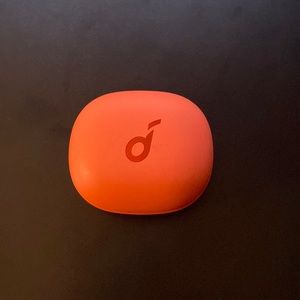 Anker soundcore earbuds used but in good condition